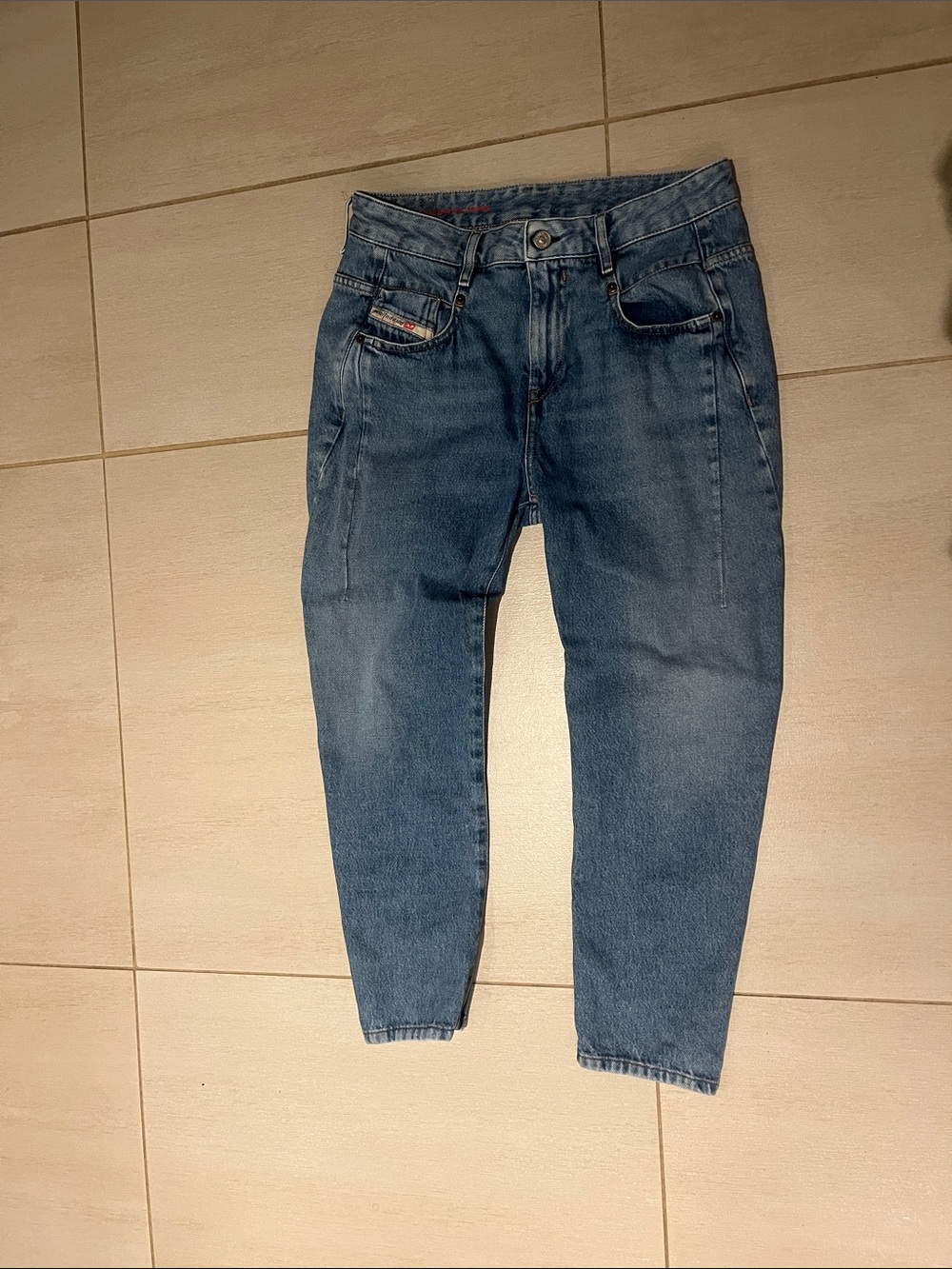 Diesel Fayza women’s boyfriend jeans